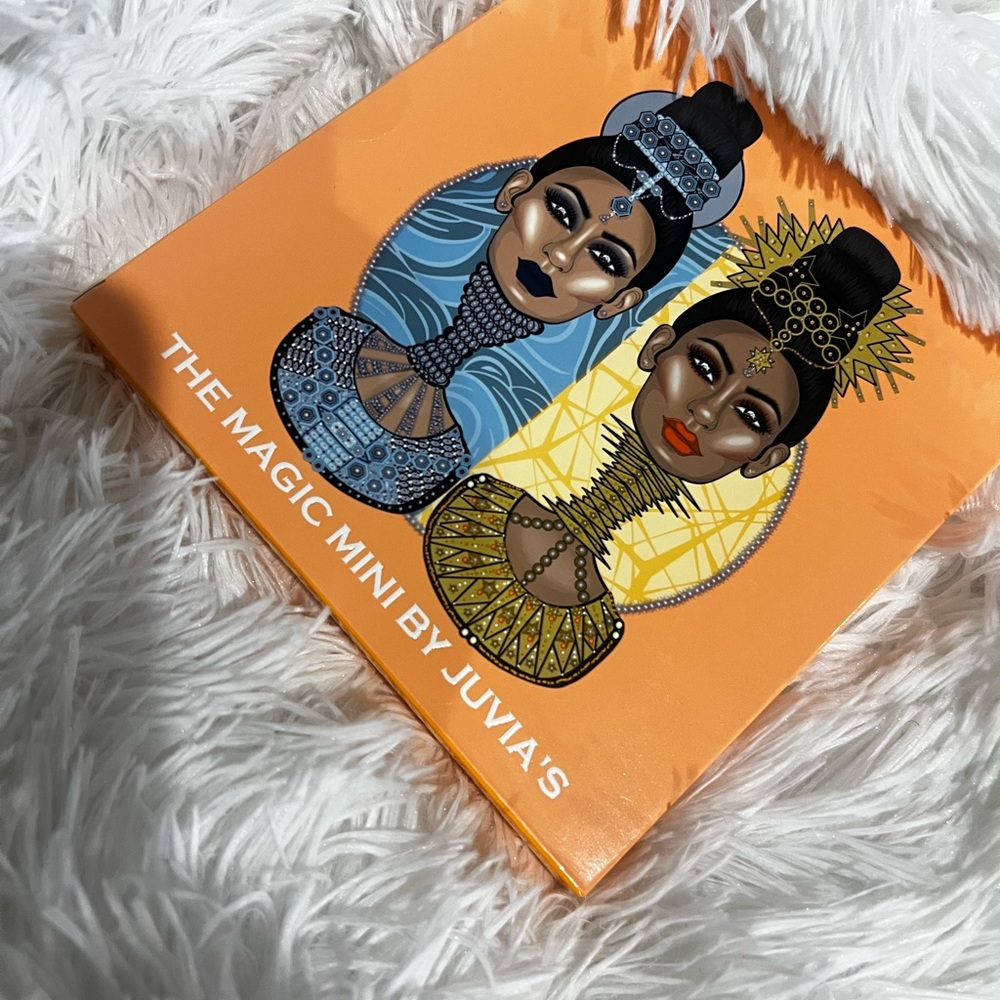 Juvia's Place The Magic Mini Eyeshadow Palette